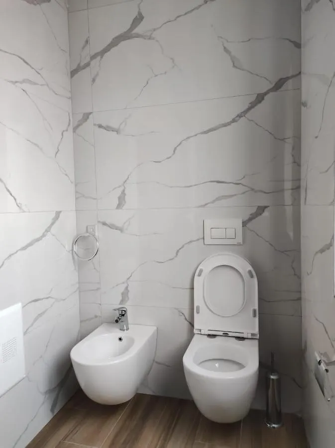 Apartment Eni Entire Guesthouse Parking On Site Berat Albania