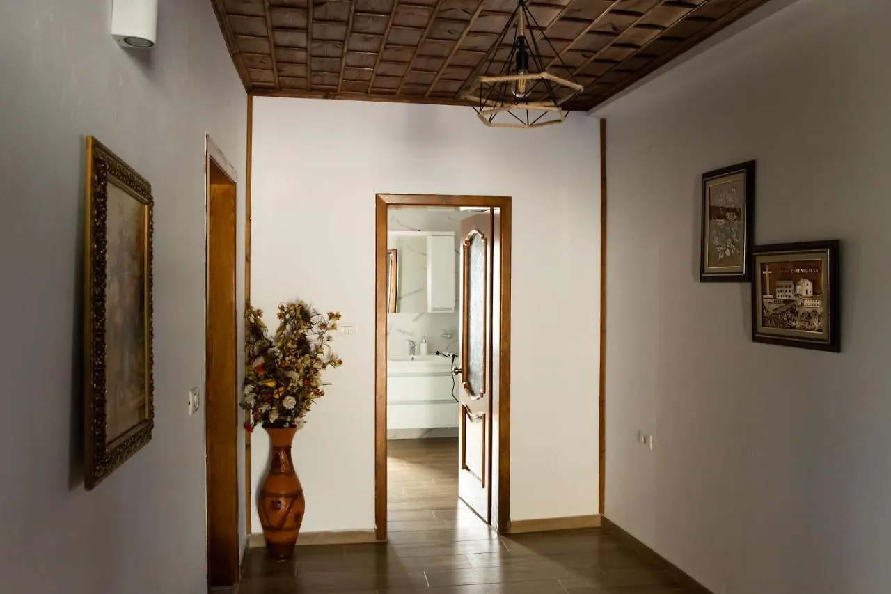 Apartment Eni Entire Guesthouse Parking On Site Berat Albania