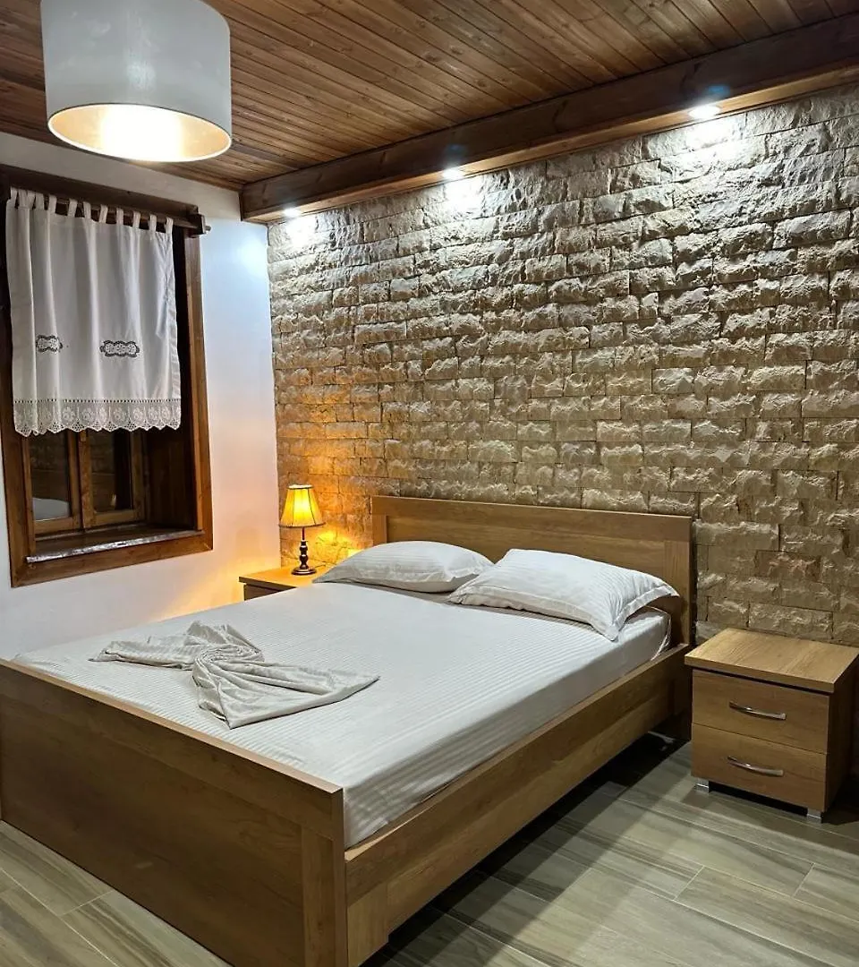 Apartment Eni Entire Guesthouse Parking On Site Berat